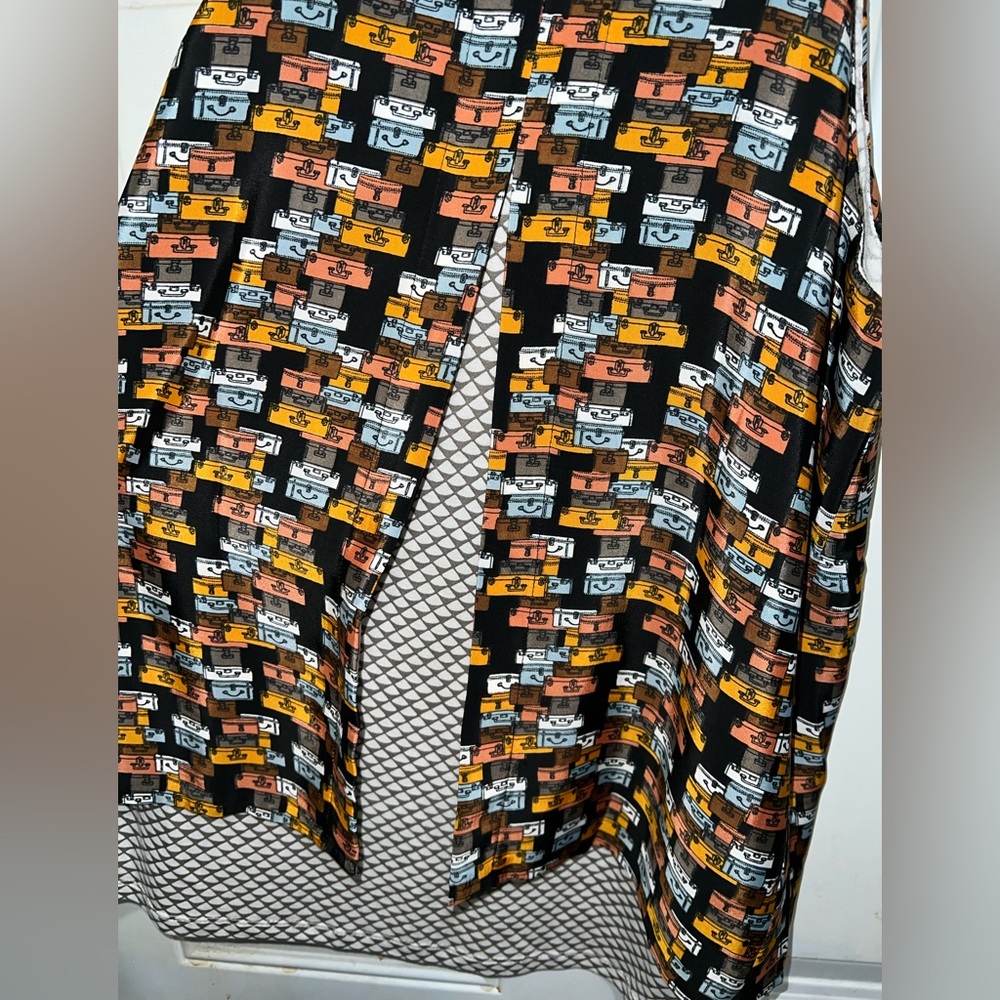 Porridge Anthropologie Layered Swing Split Back Suitcase Print Tank - Picture 3 of 6
